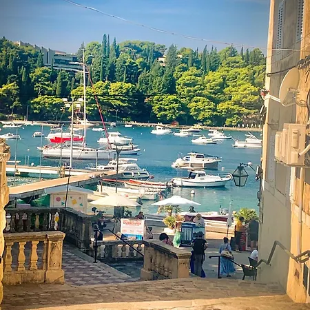 Kralj Ana Cavtat