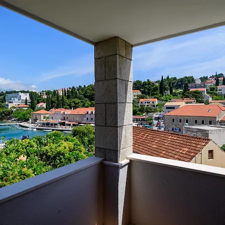 Kralj Ana * Cavtat