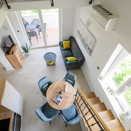 Kralj Ana * Цавтат