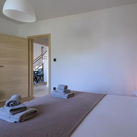 Kralj Ana Цавтат