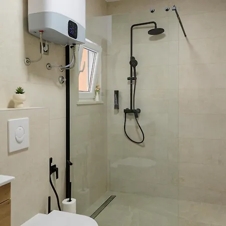 Kralj Ana * Цавтат