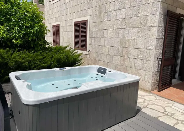 Kralj Ana Appartement *