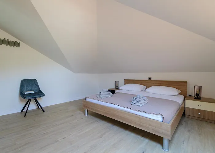 Kralj Ana Daire Cavtat